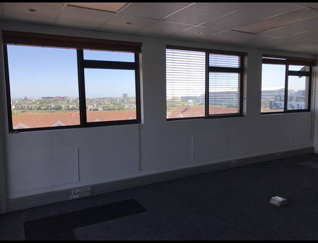 534M² OFFICE TO LET IN CENTURY CITY